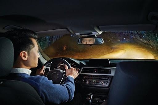 9 lời khuyên hữu ích dành cho các tài xế khi lái xe vào ban đêm
